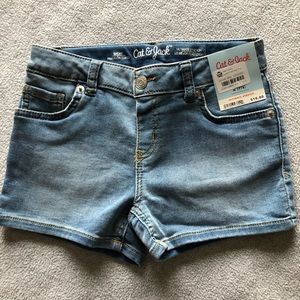 Girl’s shorts